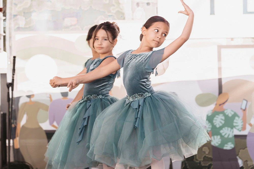 Classical Ballet two girls dancing
