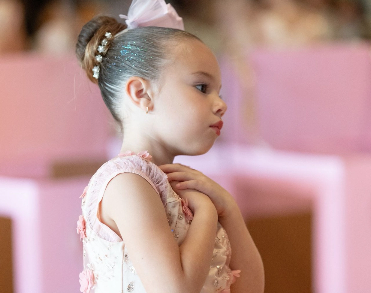 little girl with pink ballet dress